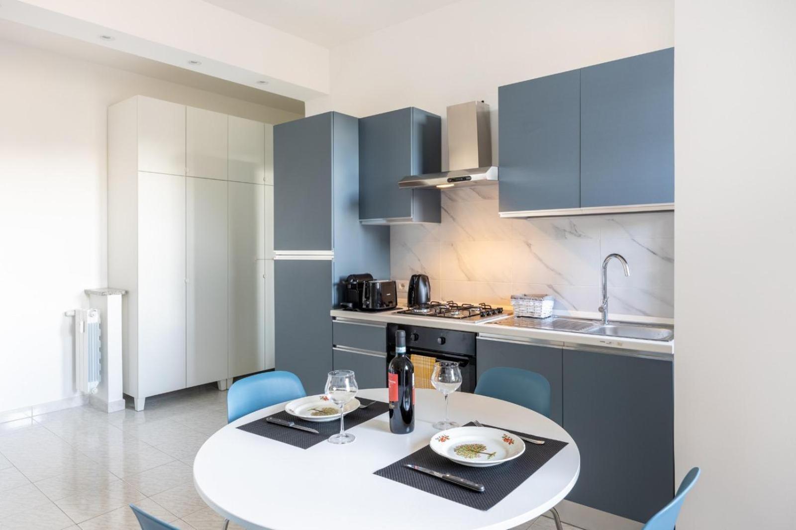 Dreams Little Apartment - M5 Station - Near Center Милан Экстерьер фото
